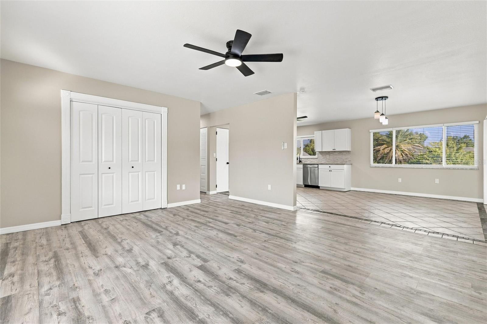 7070 ODOM PLACE, NORTH PORT, FL, 34287 4 7070 ODOM PLACE