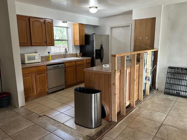 DELTONA LAKES UNIT 06 - Residential