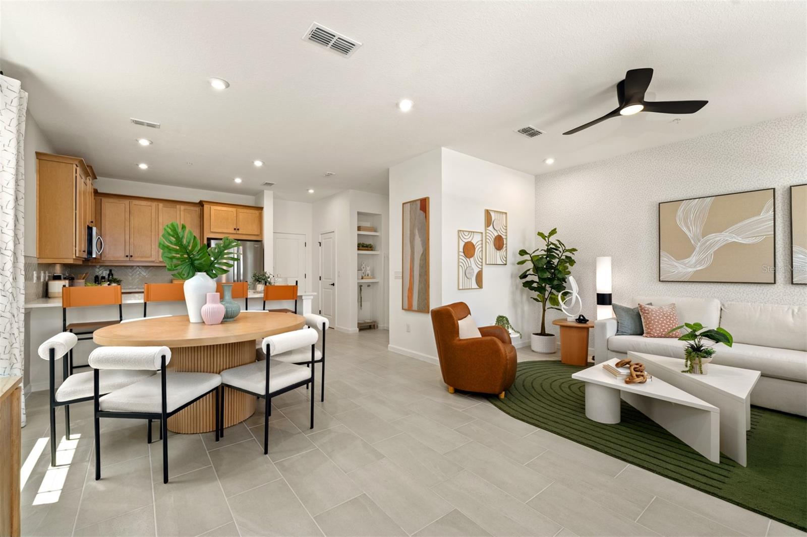 HICKORY GROVE - Residential