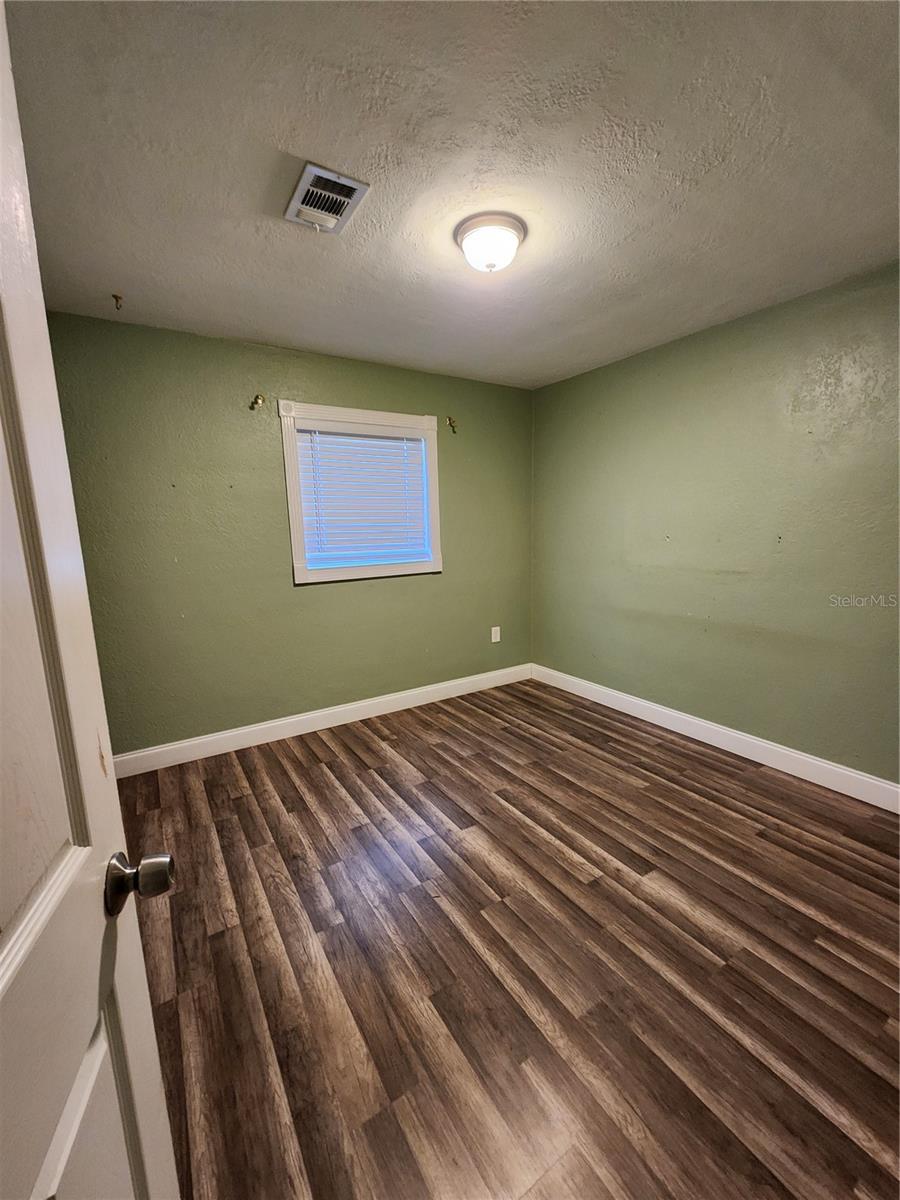 MCKEE LAKE ESTATES 1ST ADD - Residential