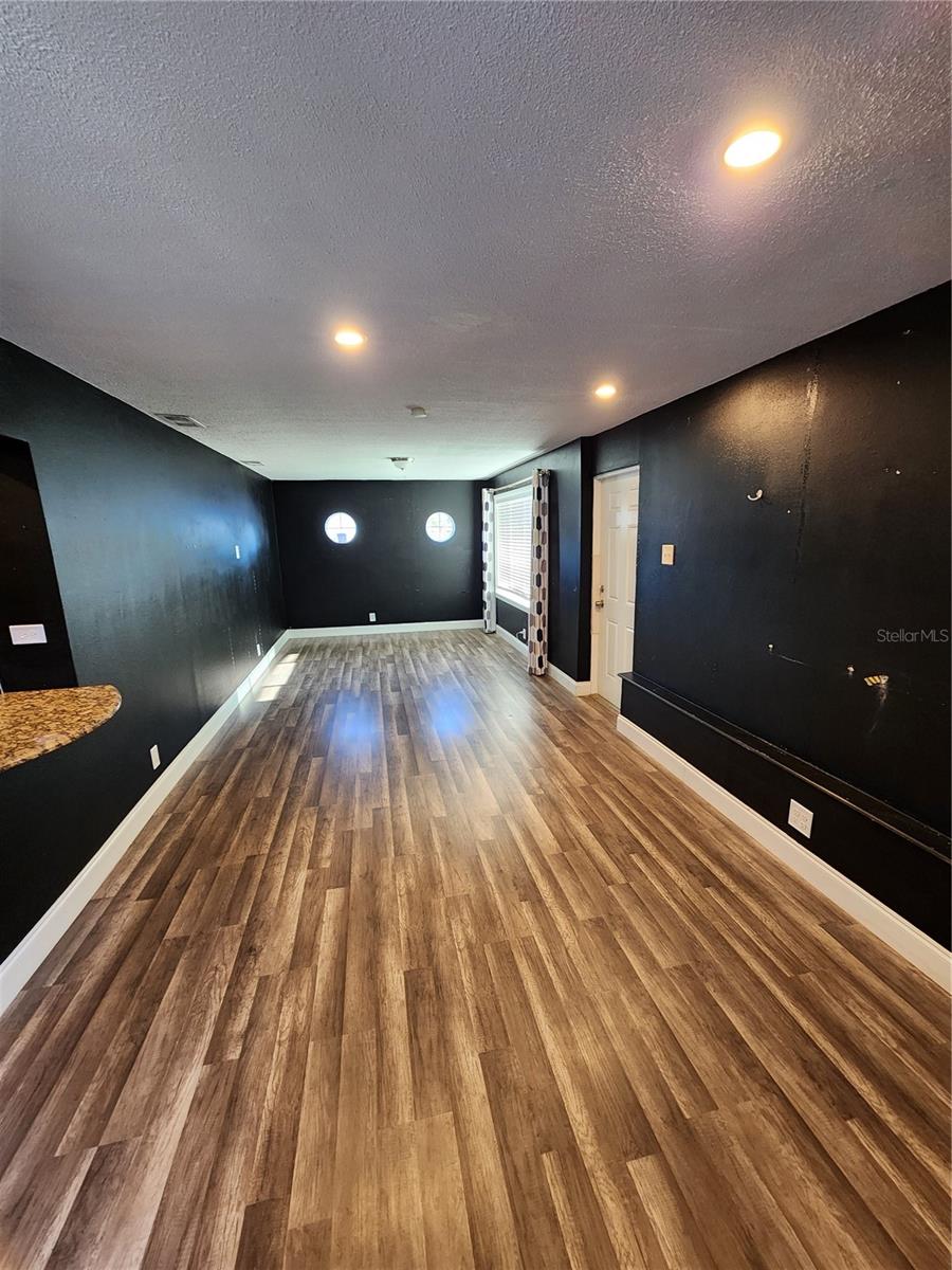 MCKEE LAKE ESTATES 1ST ADD - Residential