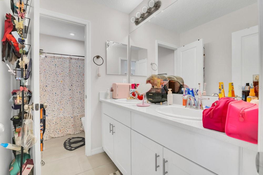 TIERRA DEL SOL EAST PH 1 - Residential