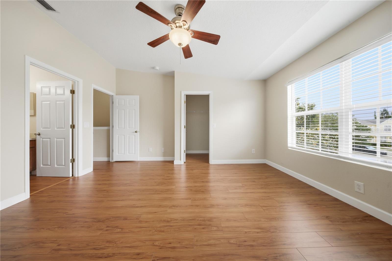 SWISS POINTE CONDO PH II - Residential