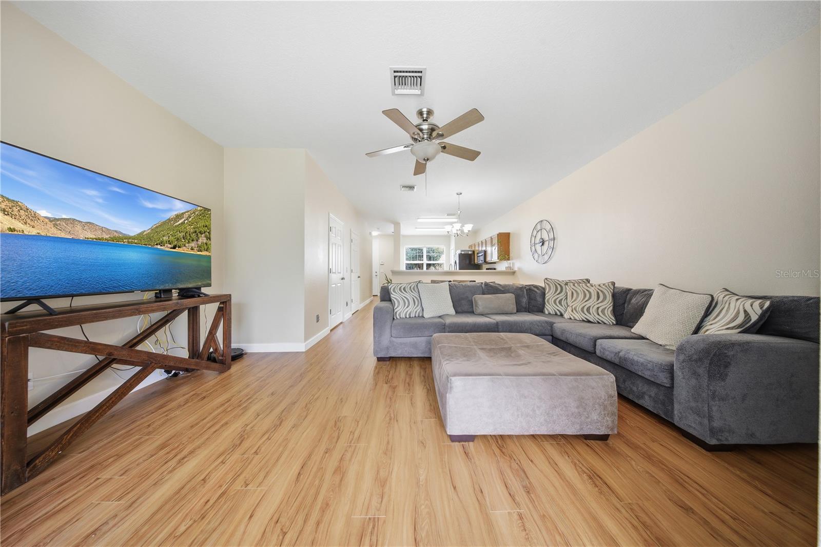 SWISS POINTE CONDO PH II - Residential