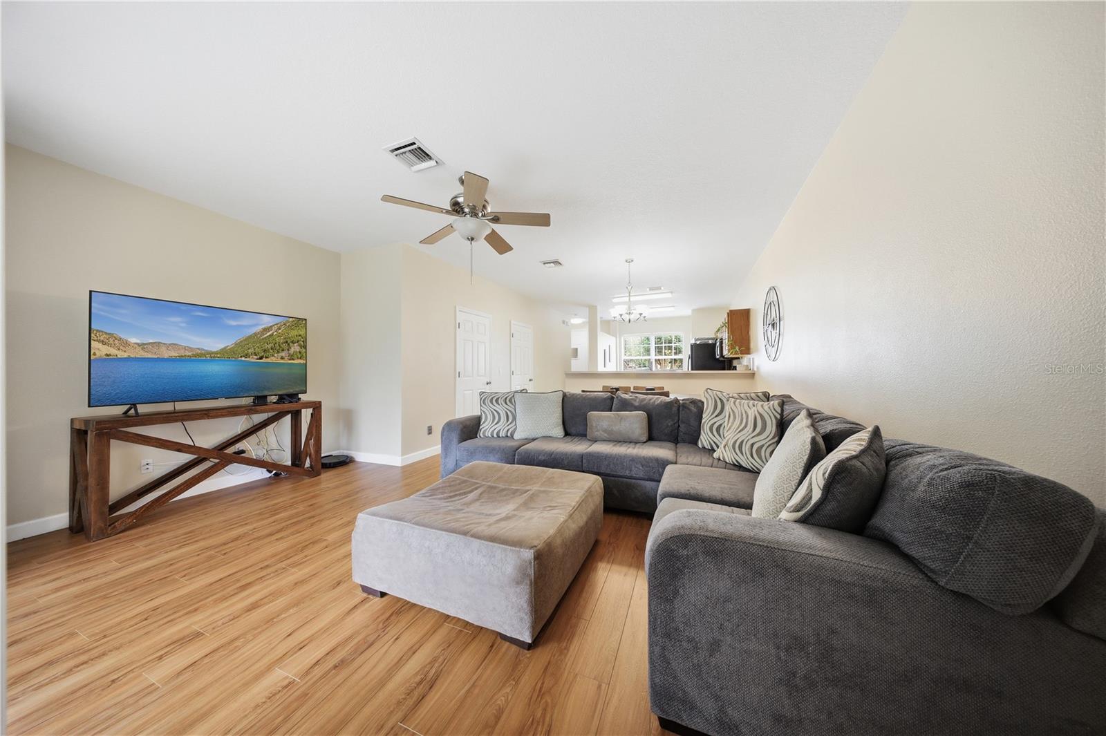 SWISS POINTE CONDO PH II - Residential