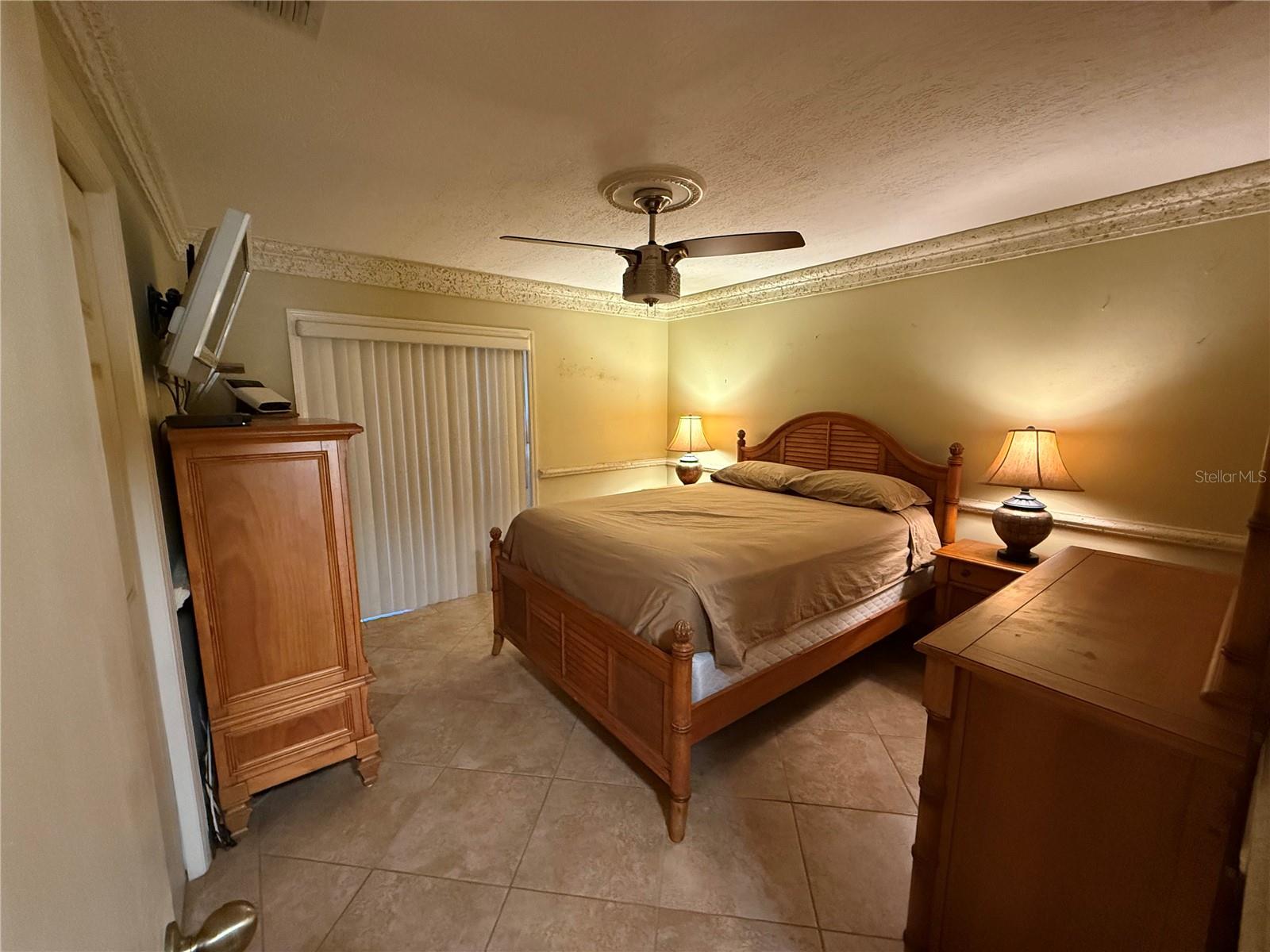 PADDOCK VILLAS - Residential