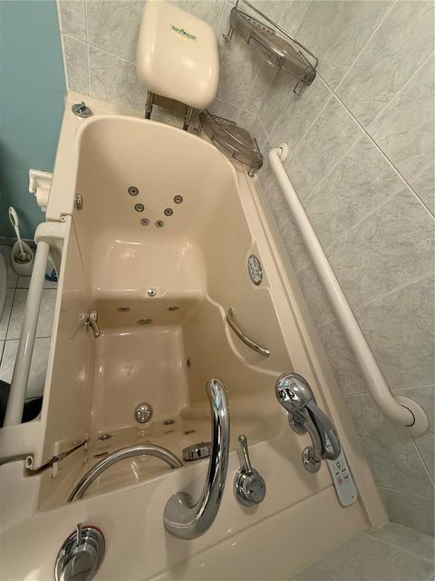 Tiny photo for 3463 SW 18th Place, Ocala, FL 34474 (MLS # OM718026)