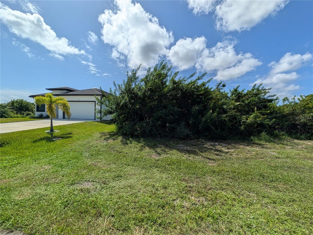 Photo of 281 Baytree Drive, Rotonda West, FL 33947 (MLS # A4706594)