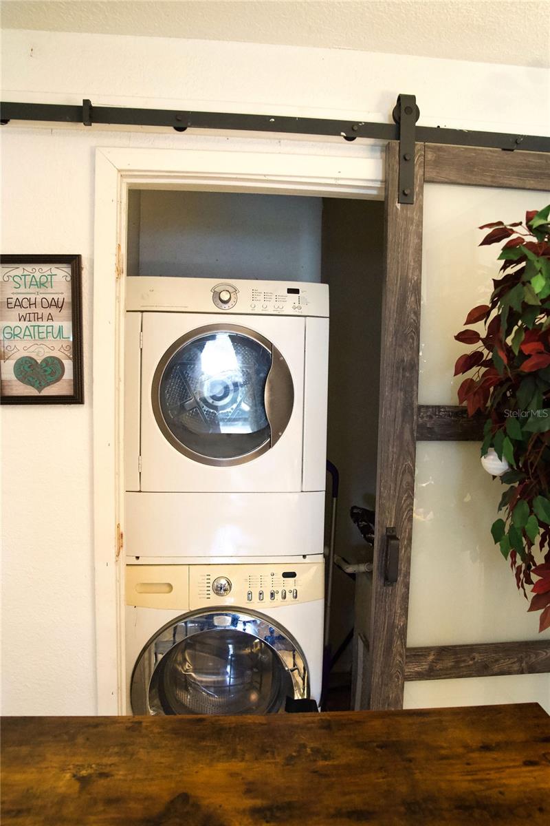 MOUNT DORA MOUNT DORA HEIGHTS - Residential