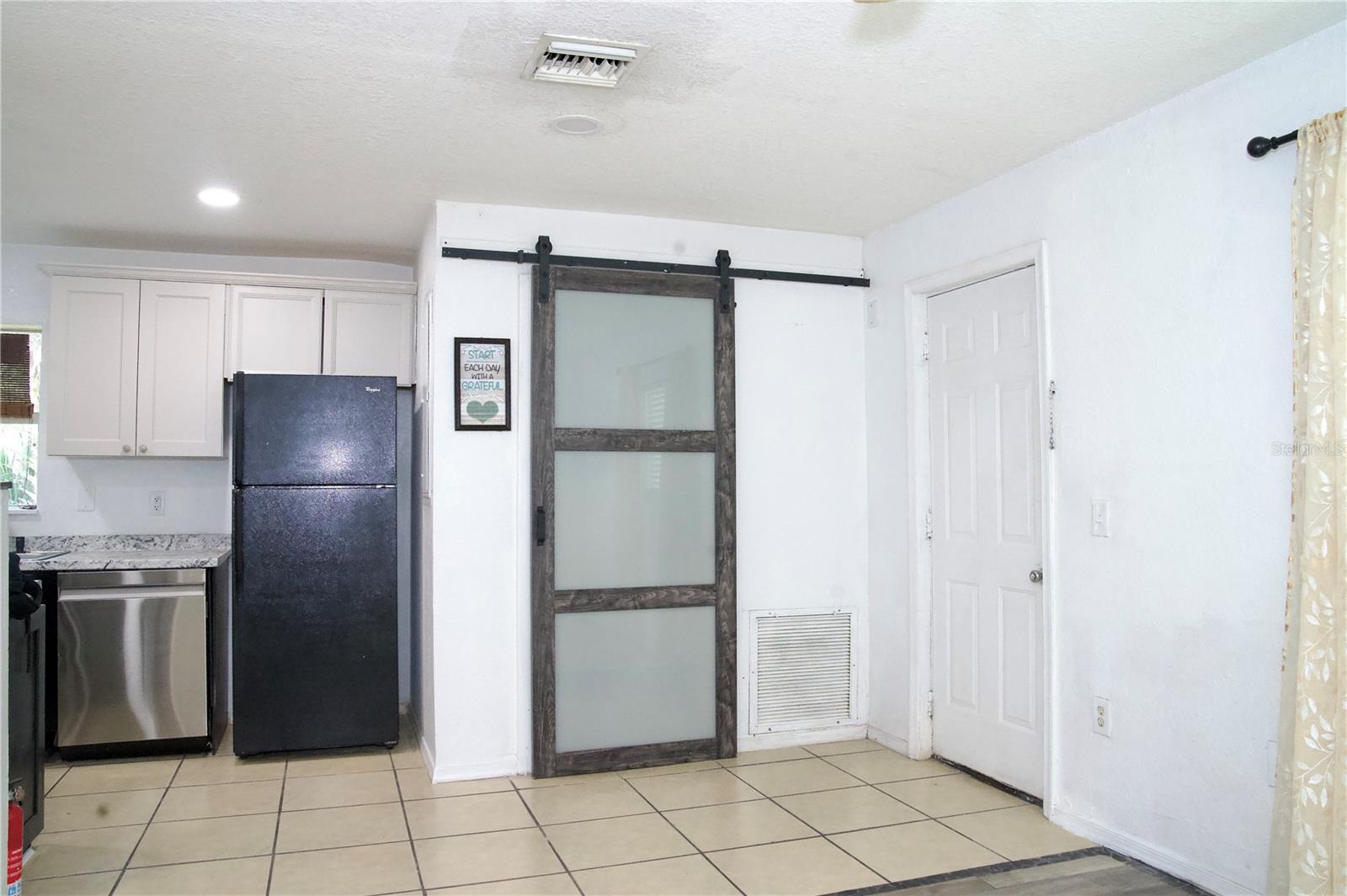 MOUNT DORA MOUNT DORA HEIGHTS - Residential