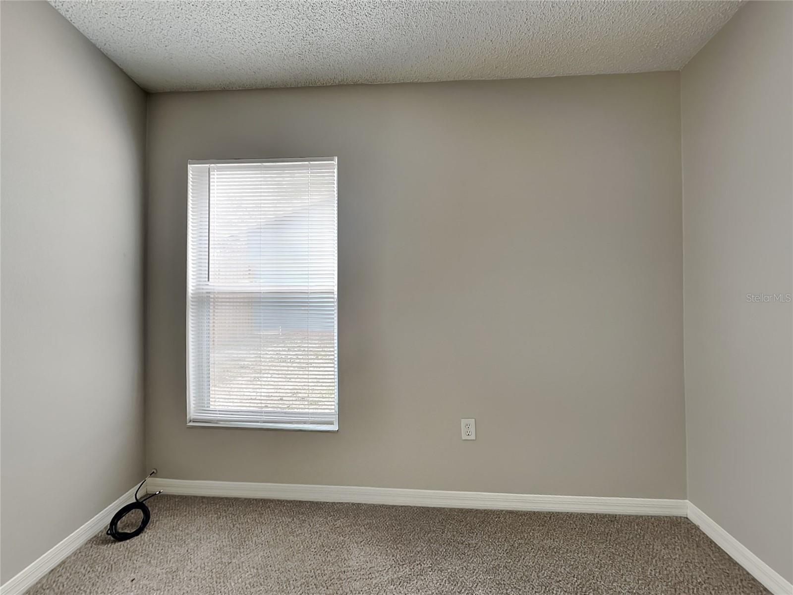 WHISPER LAKE 01 - Residential Lease