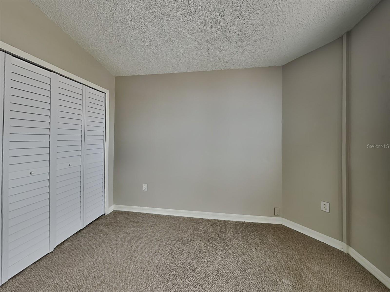 WHISPER LAKE 01 - Residential Lease