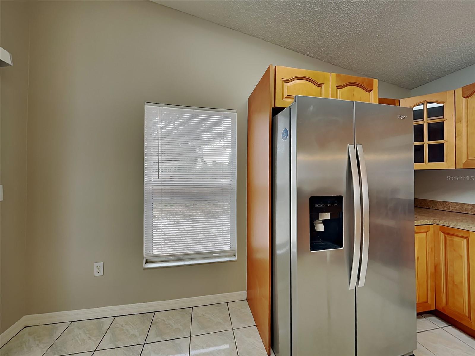 WHISPER LAKE 01 - Residential Lease