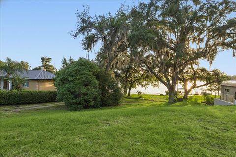 Tiny photo for E Crooked Lake Drive, Eustis, FL 32726 (MLS # G5104526)