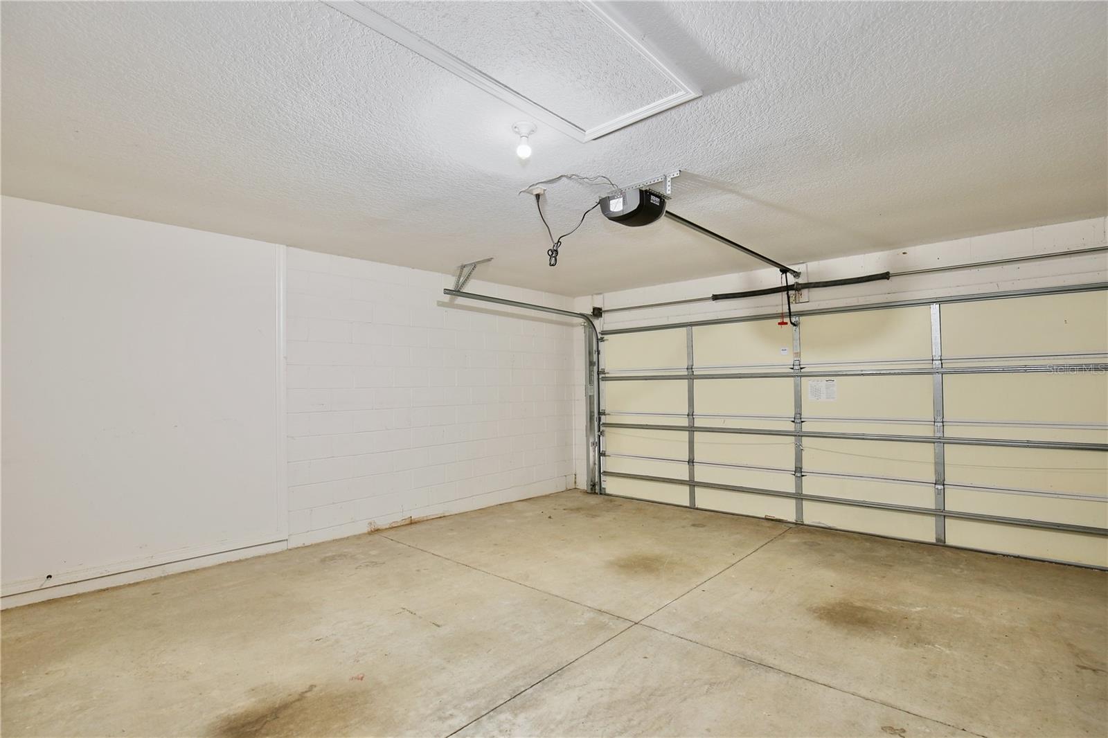 LEESBURG SLEEPY HOLLOW FIRST ADD - Residential