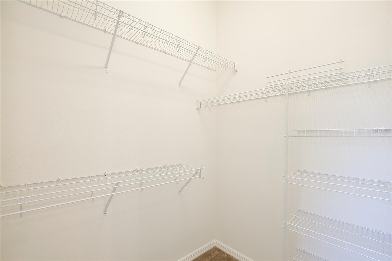 LEESBURG SLEEPY HOLLOW FIRST ADD - Residential