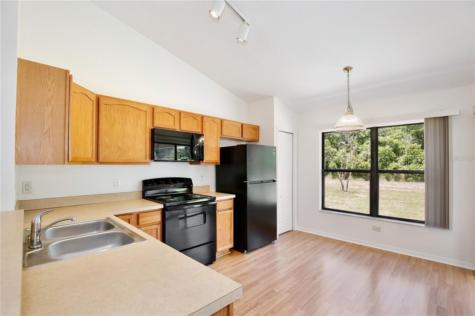 LEESBURG SLEEPY HOLLOW FIRST ADD - Residential