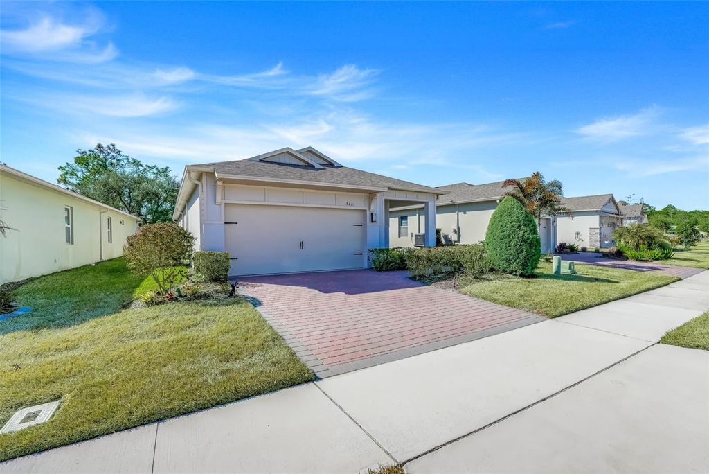 Photo of 17421 Blazing Star Circle, Clermont, FL 34714 (MLS # G5107670)