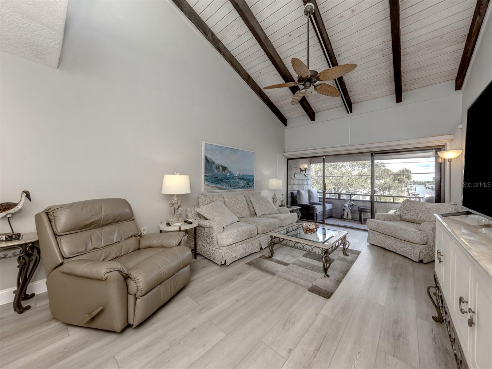 BAHIA VISTA GULF - Residential