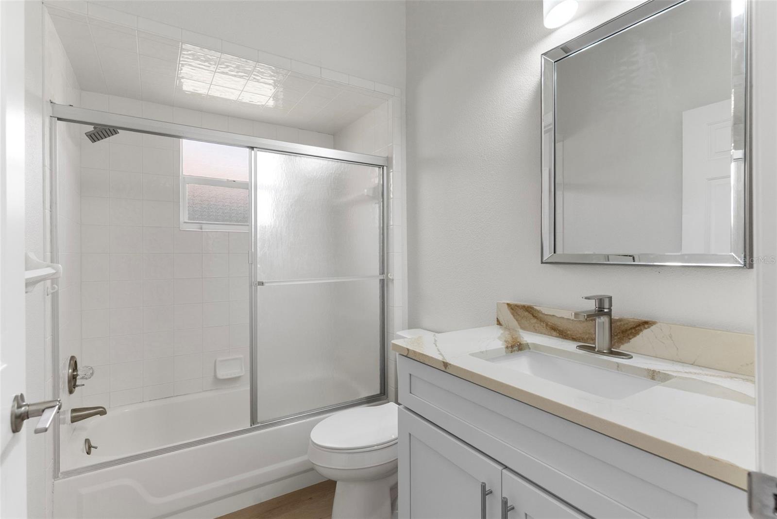 ARIANA HARBOR - Residential