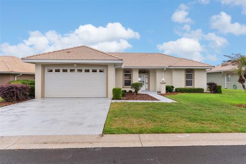 Photo of 117 Harbor Way, Auburndale, FL 33823 (MLS # P4938423)