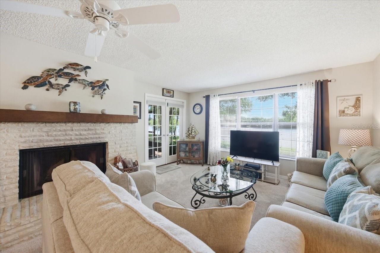 WESTCHESTER LAKE CONDO - Residential
