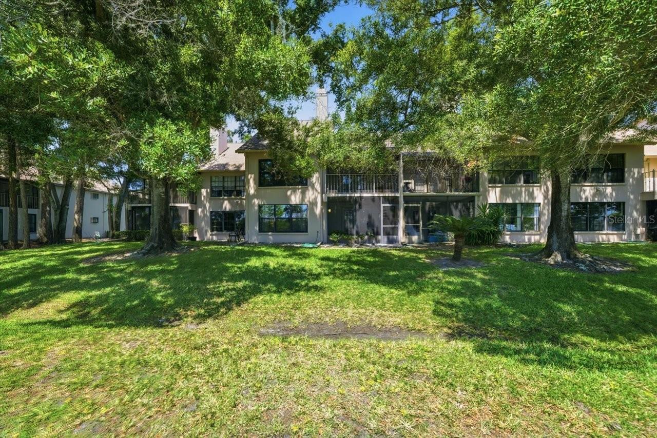 WESTCHESTER LAKE CONDO - Residential
