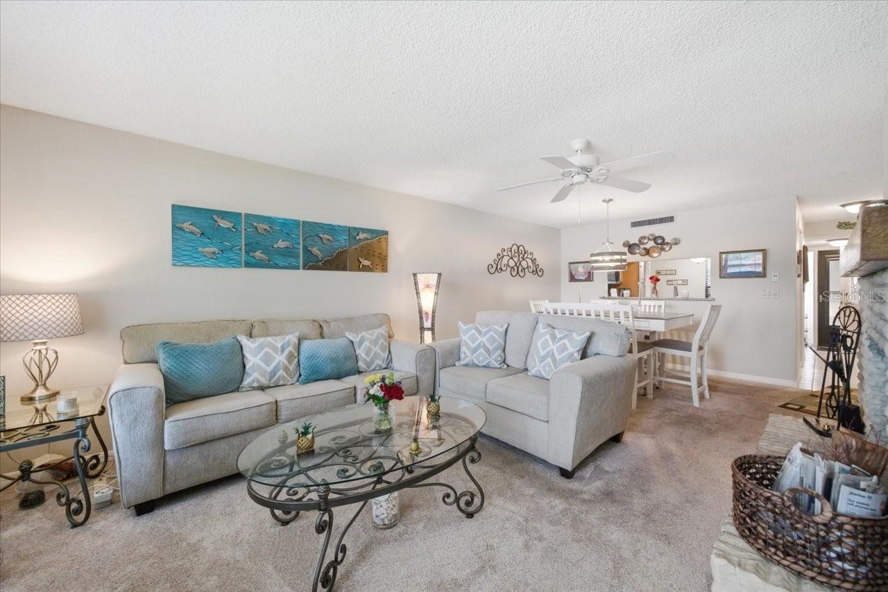 WESTCHESTER LAKE CONDO - Residential
