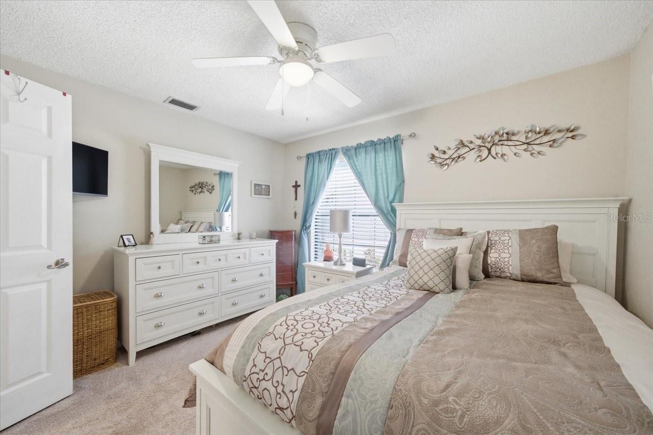 WESTCHESTER LAKE CONDO - Residential