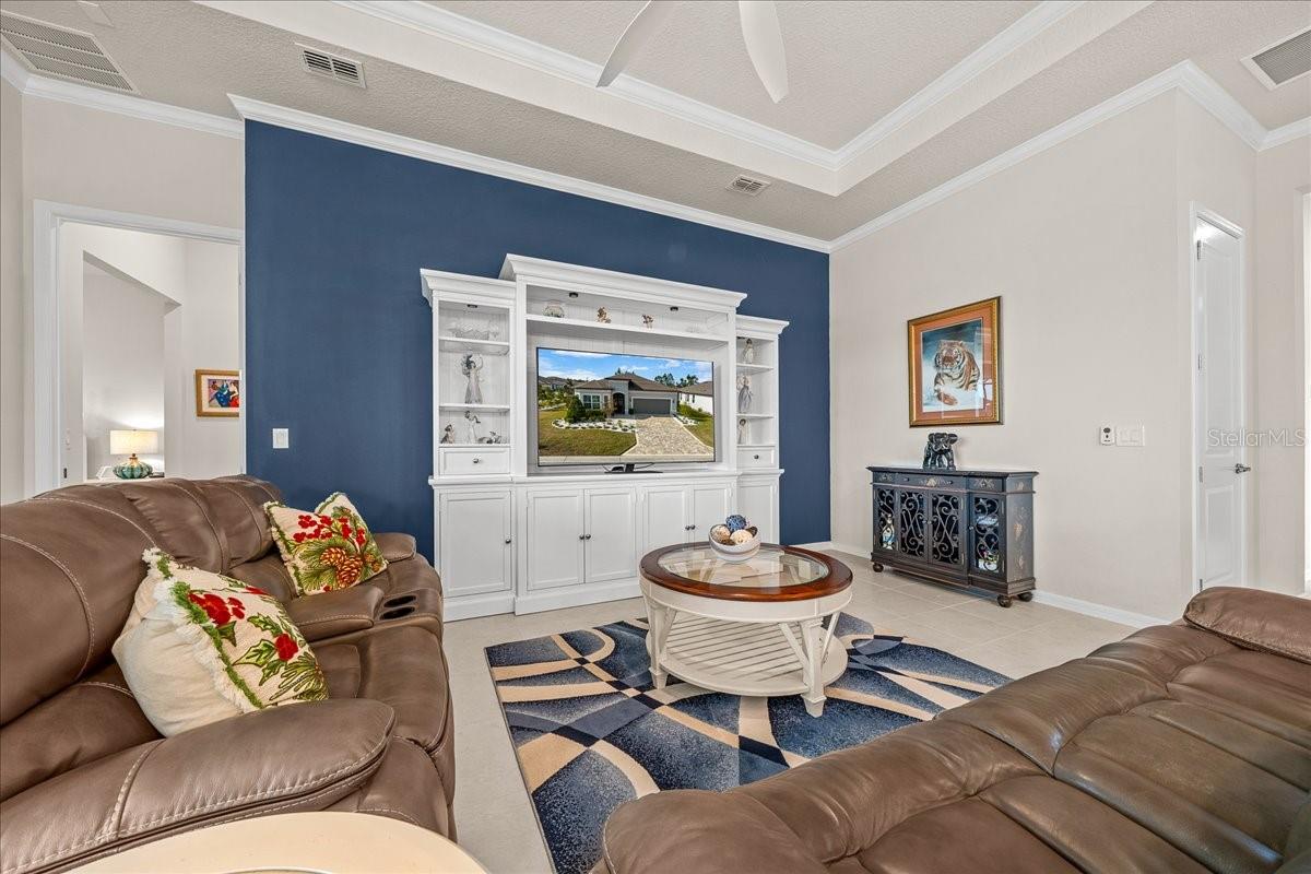 STONE CREEK BY DELL WEBB WELLINGTON - Residential