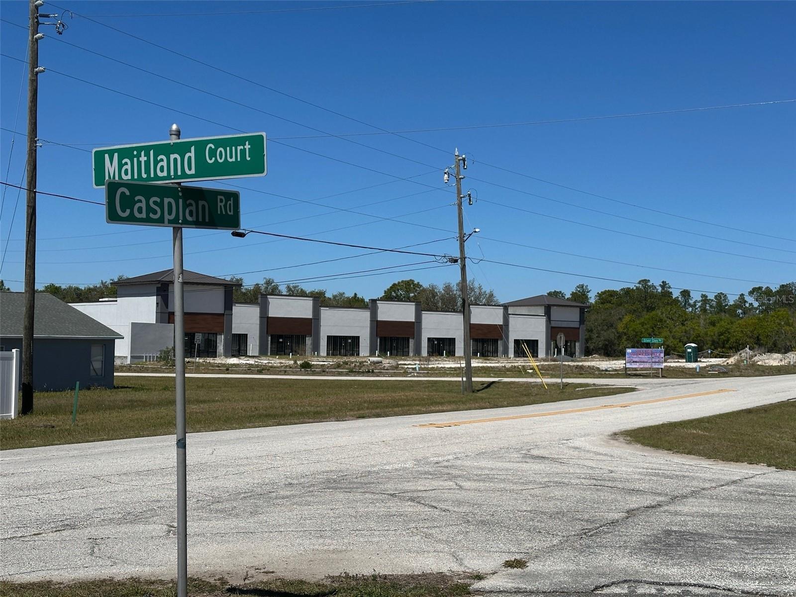 419 MAITLAND COURT