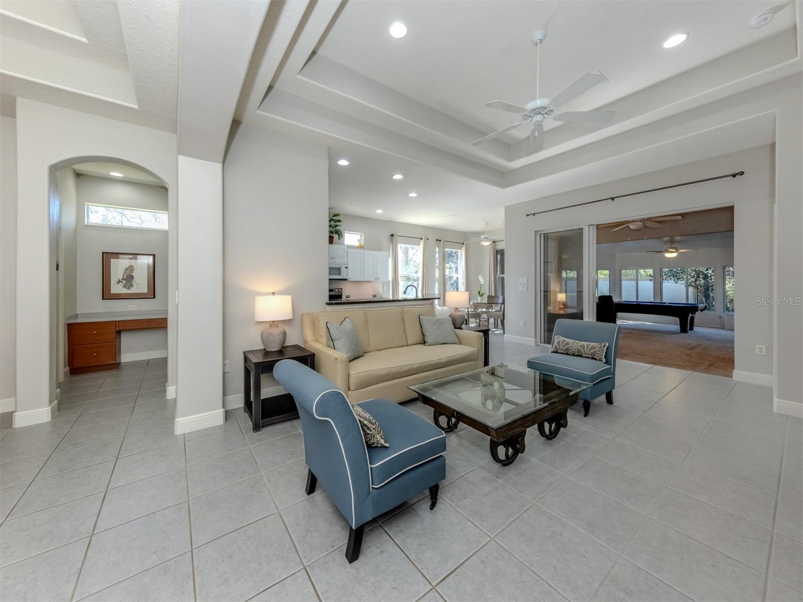 VENICE GOLF & COUNTRY CLUB - Residential