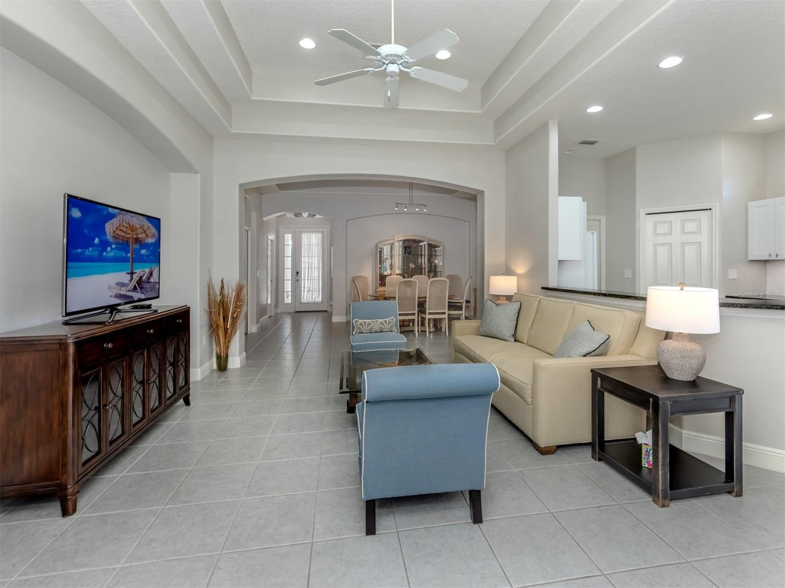 VENICE GOLF & COUNTRY CLUB - Residential