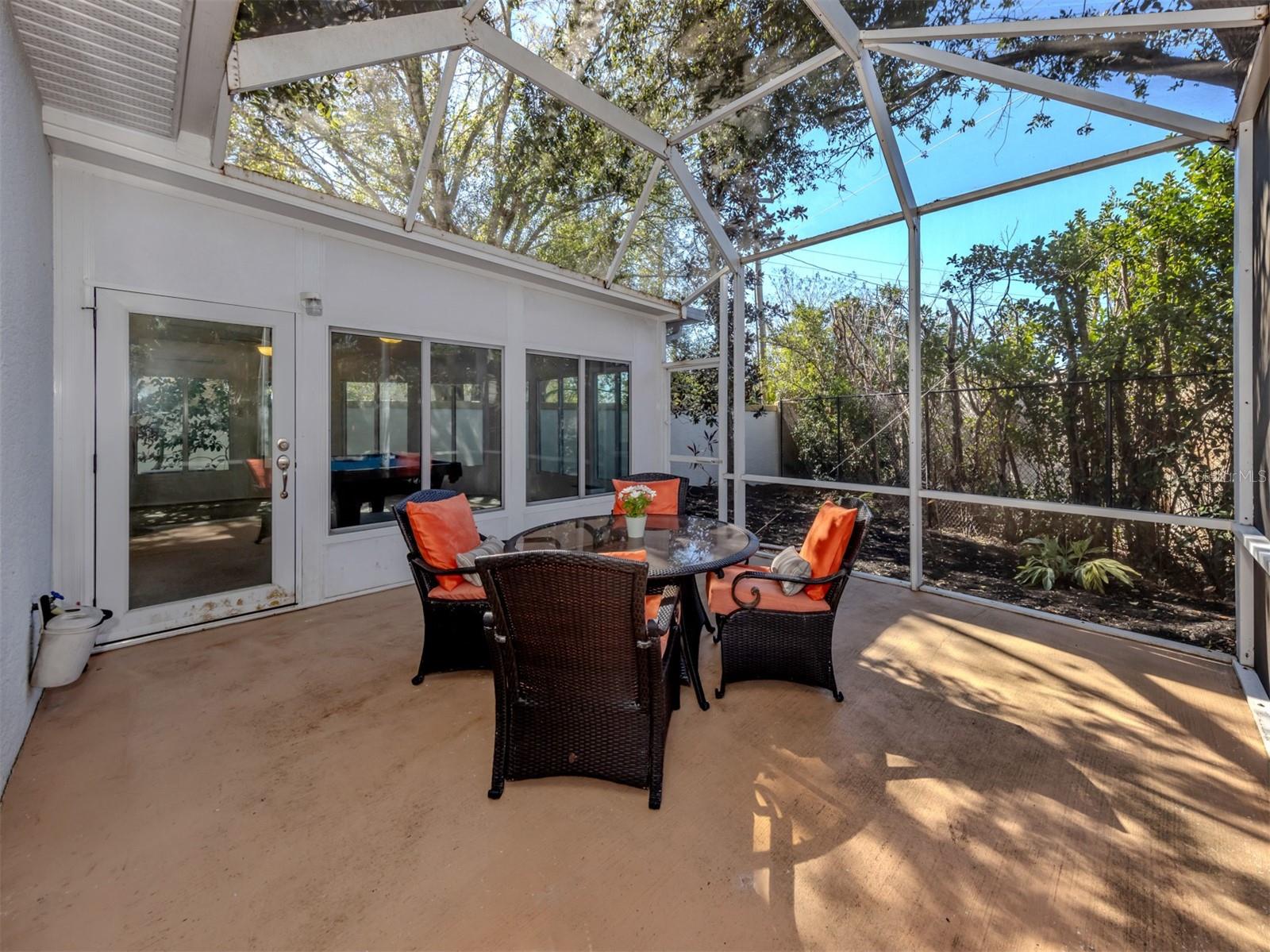 VENICE GOLF & COUNTRY CLUB - Residential