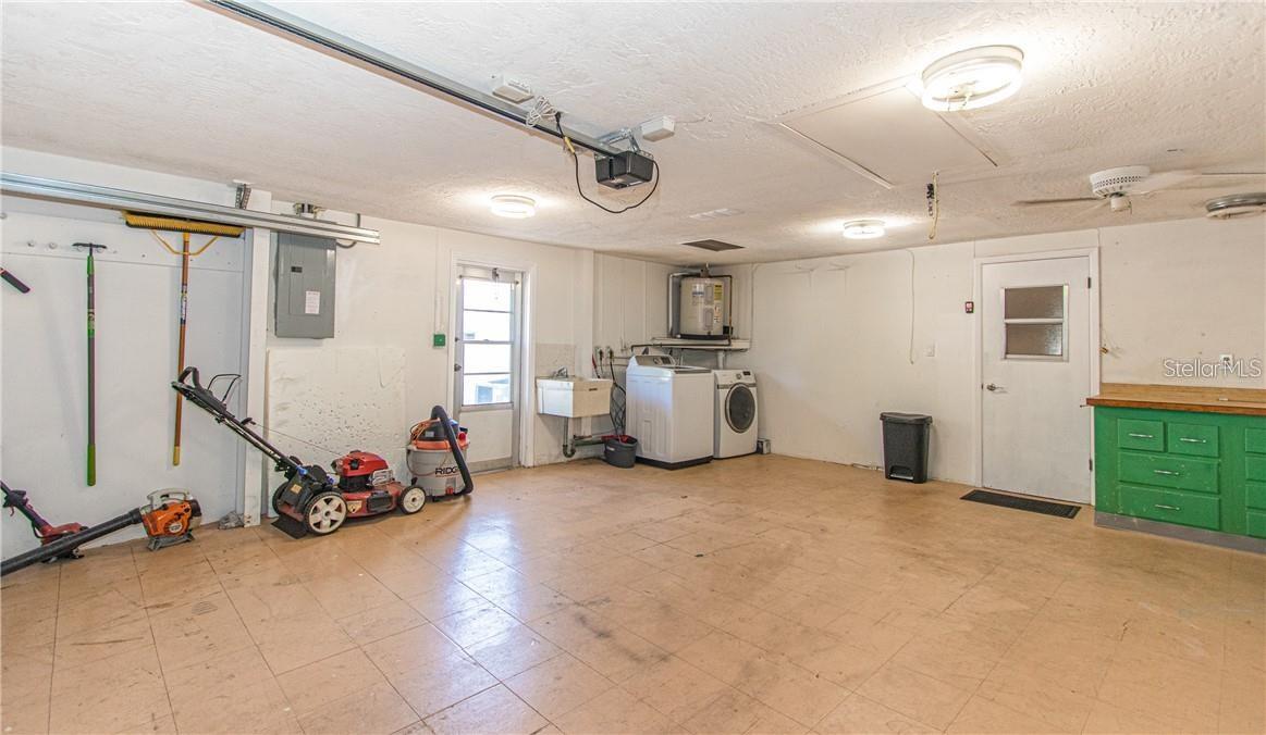 EMBASSY HILLS - Residential