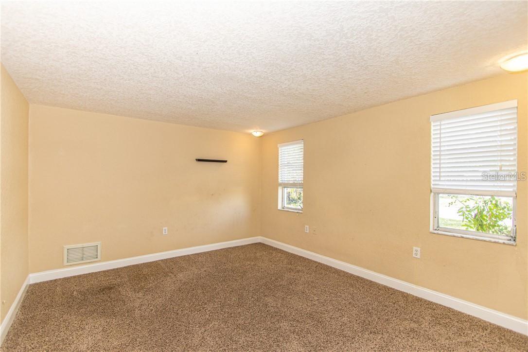 EMBASSY HILLS - Residential