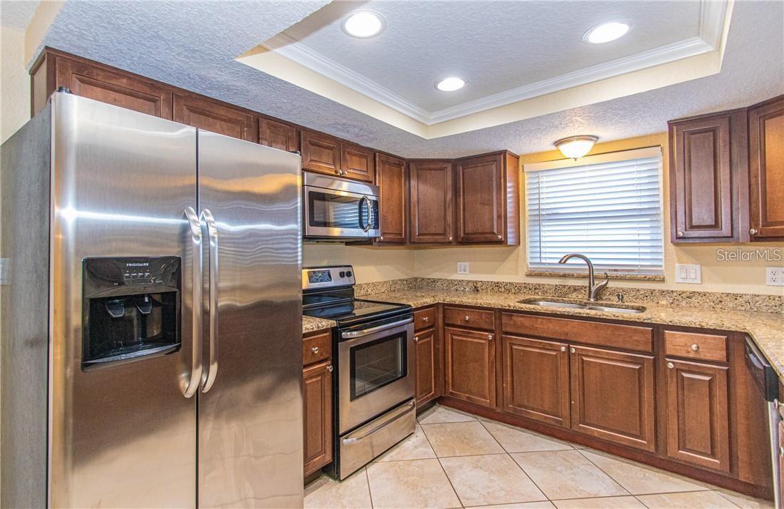 EMBASSY HILLS - Residential