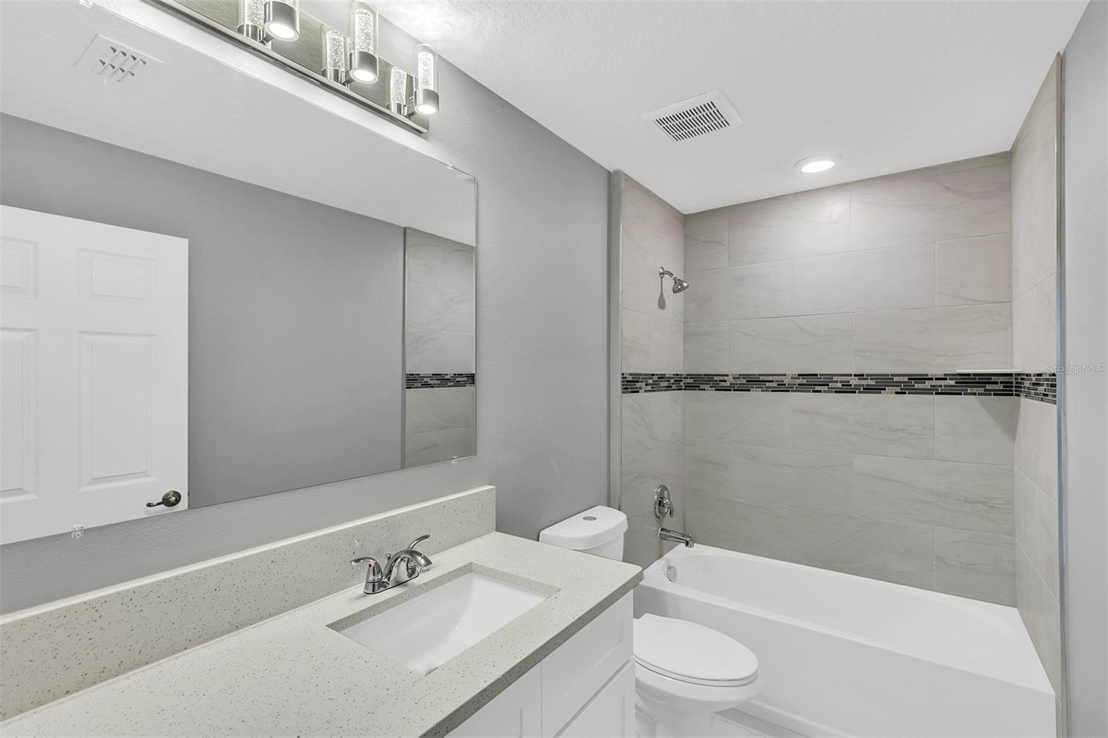 MARION OAKS UN 06 - Residential