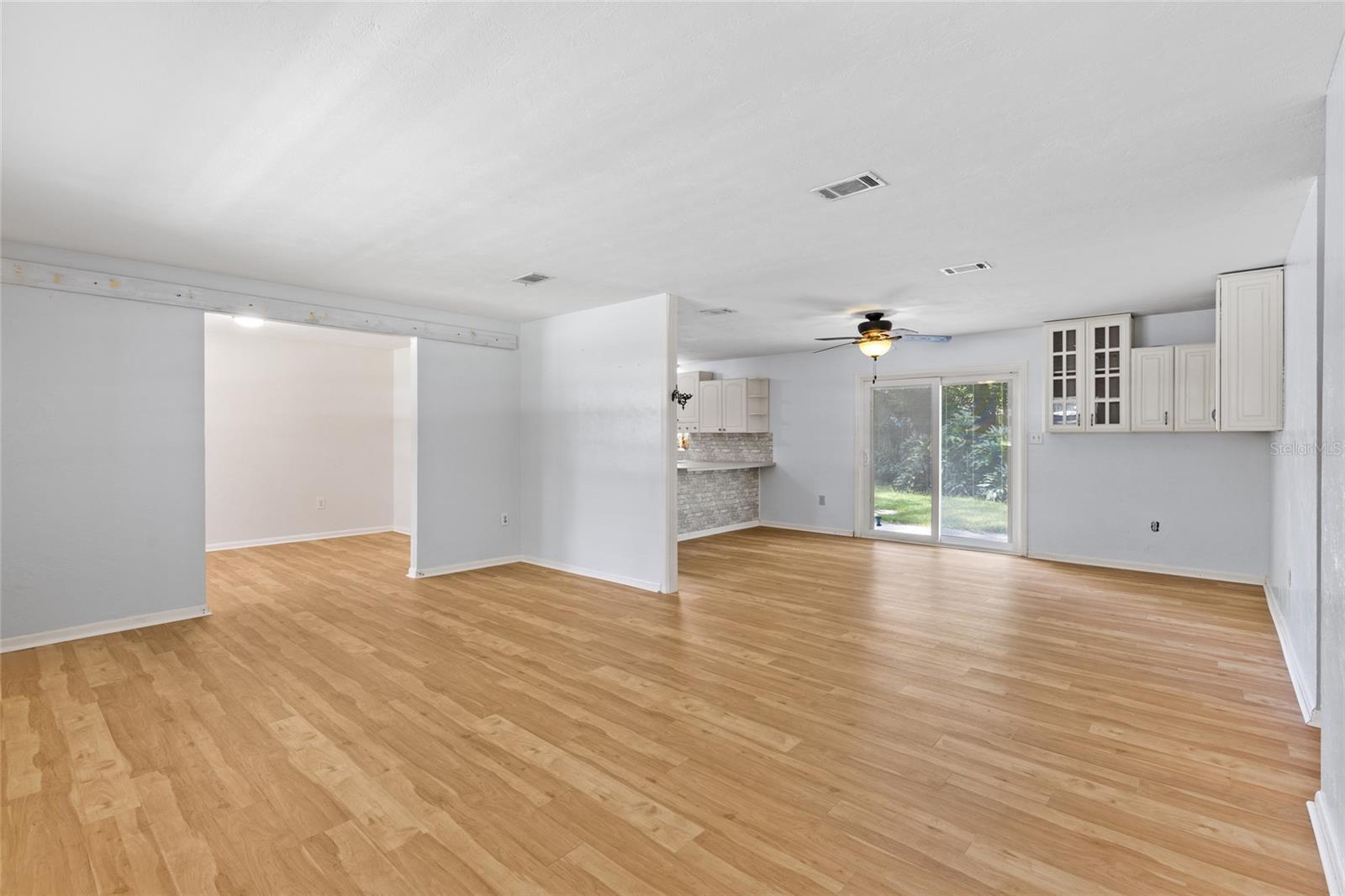 501 NW 52ND TERRACE