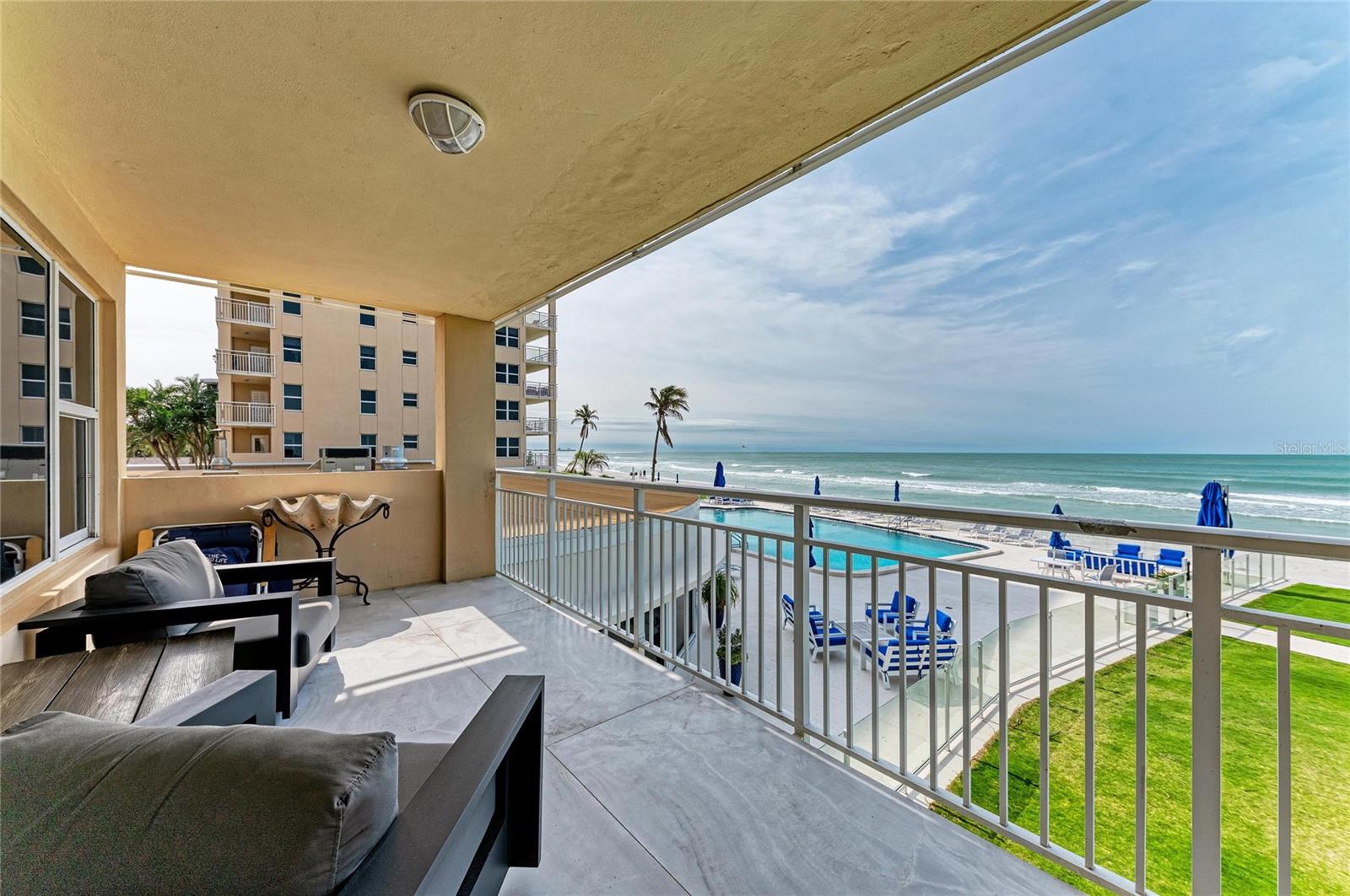 LONGBOAT KEY TOWERS - Residential Lease