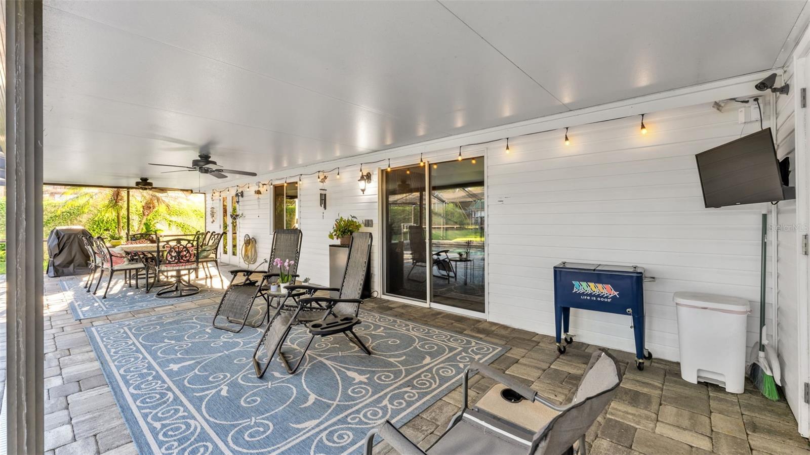 W F HALLAM & COS FARMING & TRUCKING LANDS - Residential