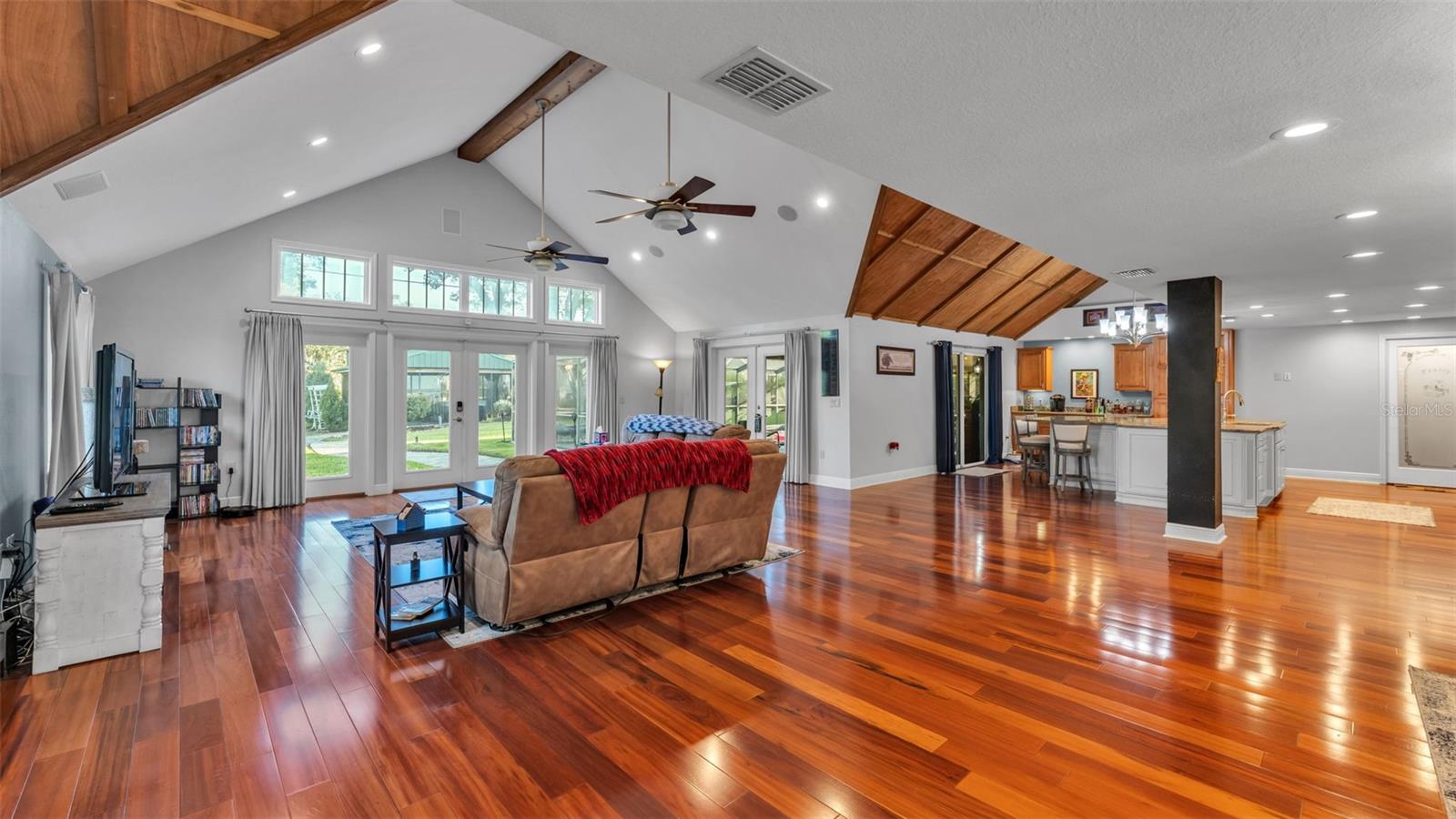 W F HALLAM & COS FARMING & TRUCKING LANDS - Residential