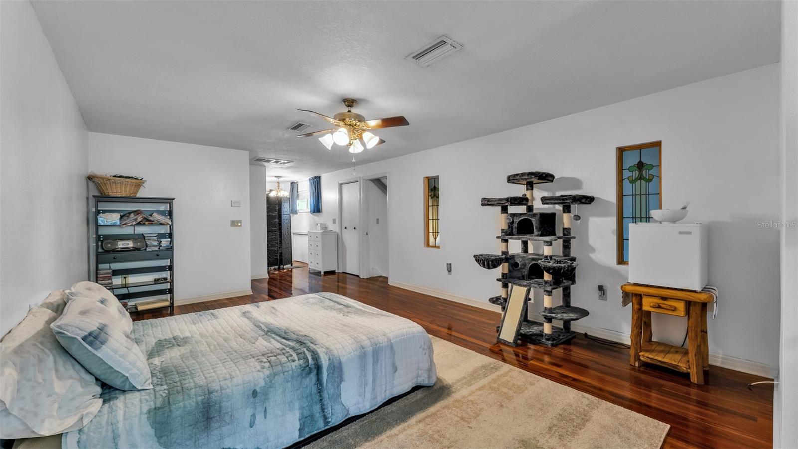 W F HALLAM & COS FARMING & TRUCKING LANDS - Residential