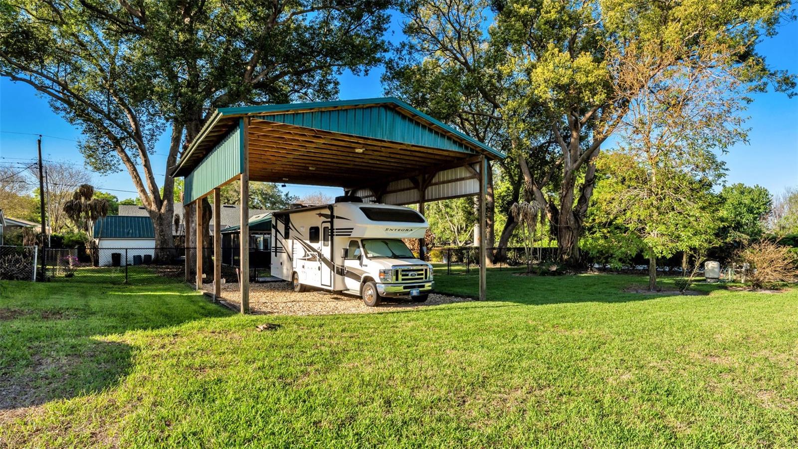 W F HALLAM & COS FARMING & TRUCKING LANDS - Residential