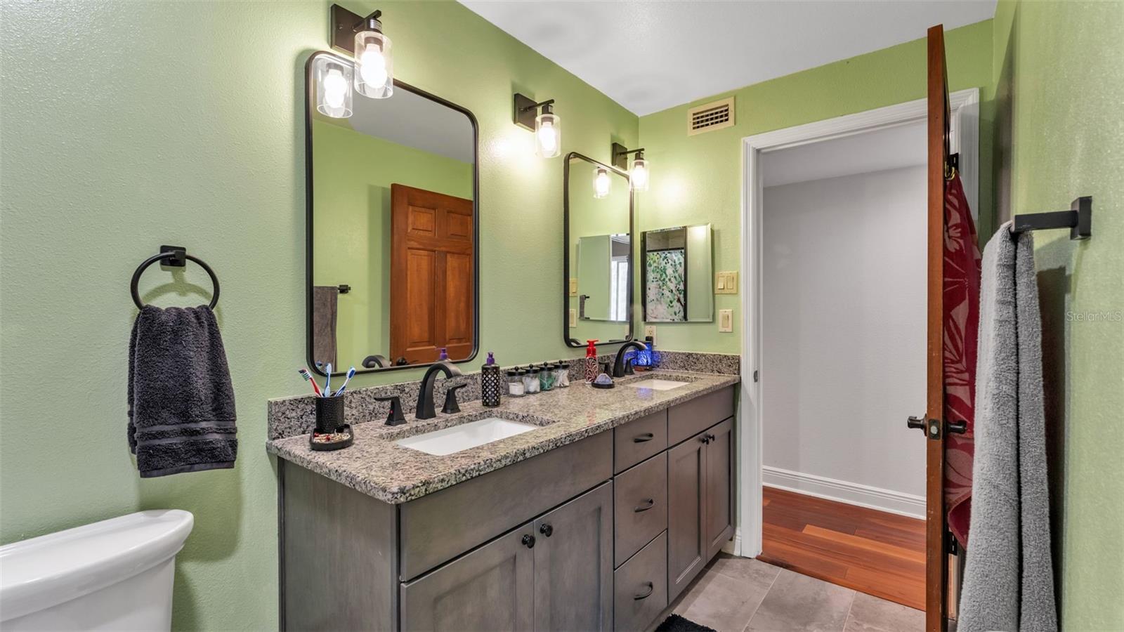 W F HALLAM & COS FARMING & TRUCKING LANDS - Residential