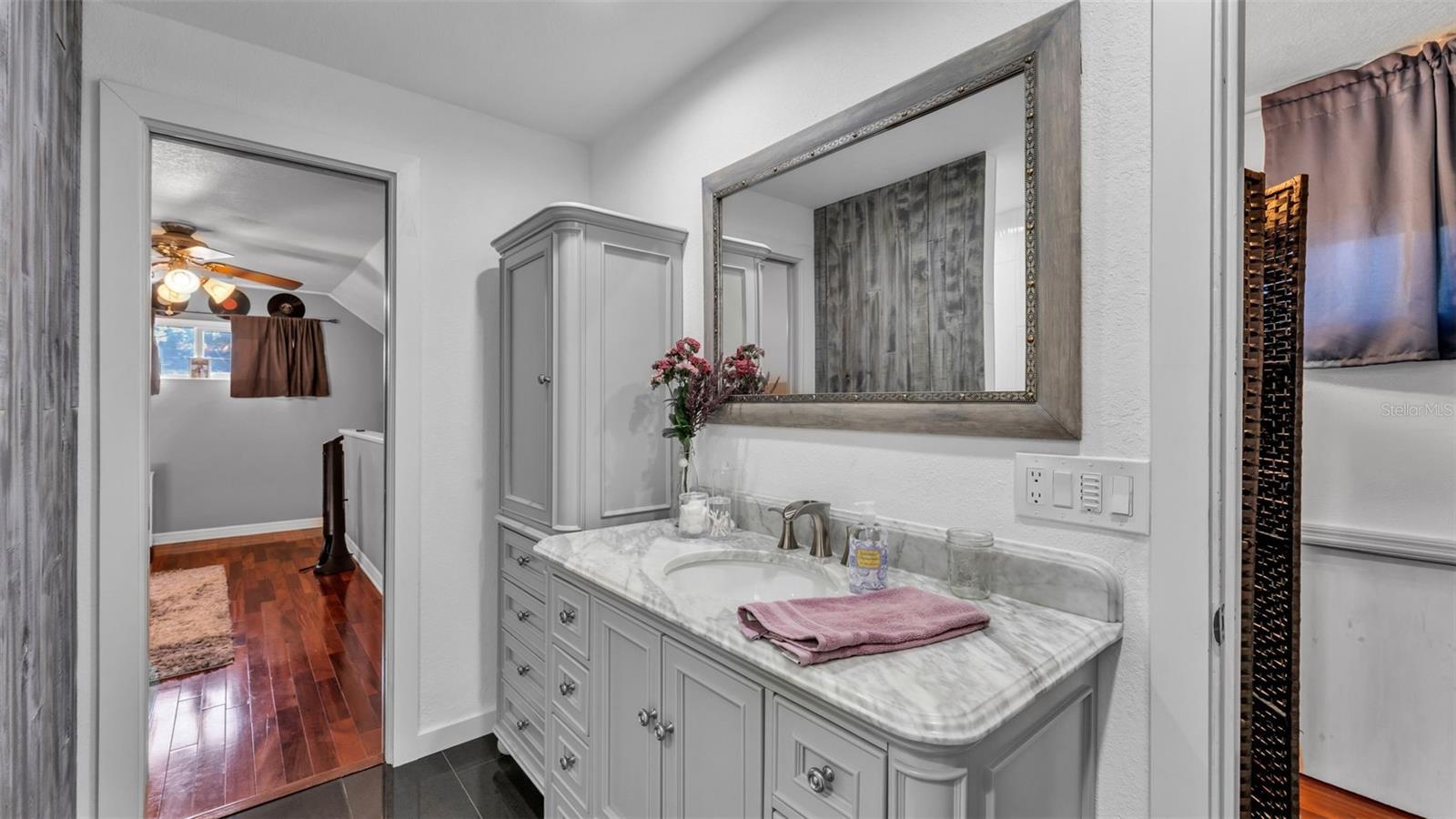 W F HALLAM & COS FARMING & TRUCKING LANDS - Residential