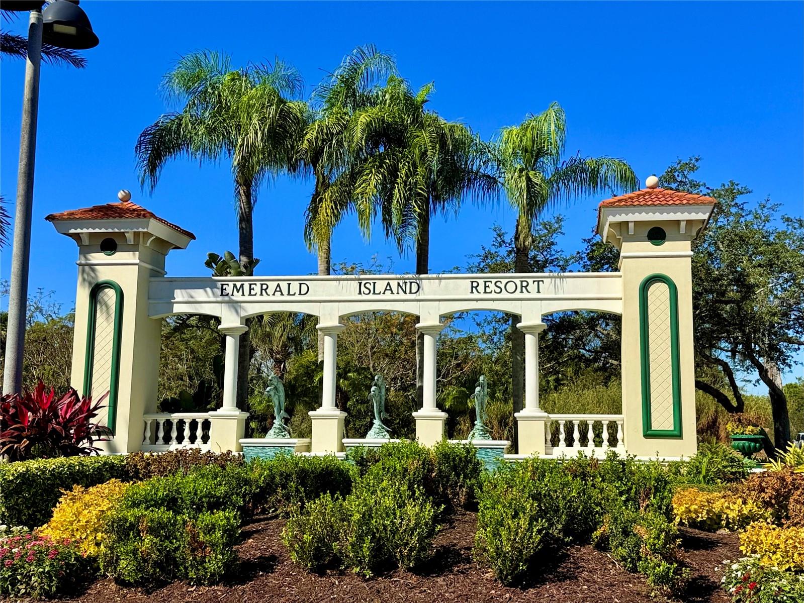 EMERALD ISL RSRT PH5A - Residential