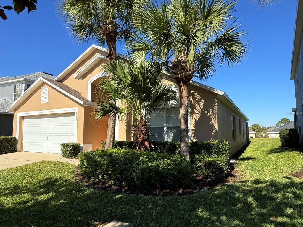 Photo of 8587 Sunrise Key Drive, Kissimmee, FL 34747 (MLS # O6361527)