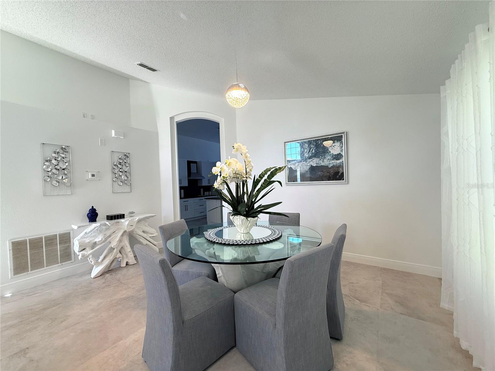 EMERALD ISL RSRT PH5A - Residential