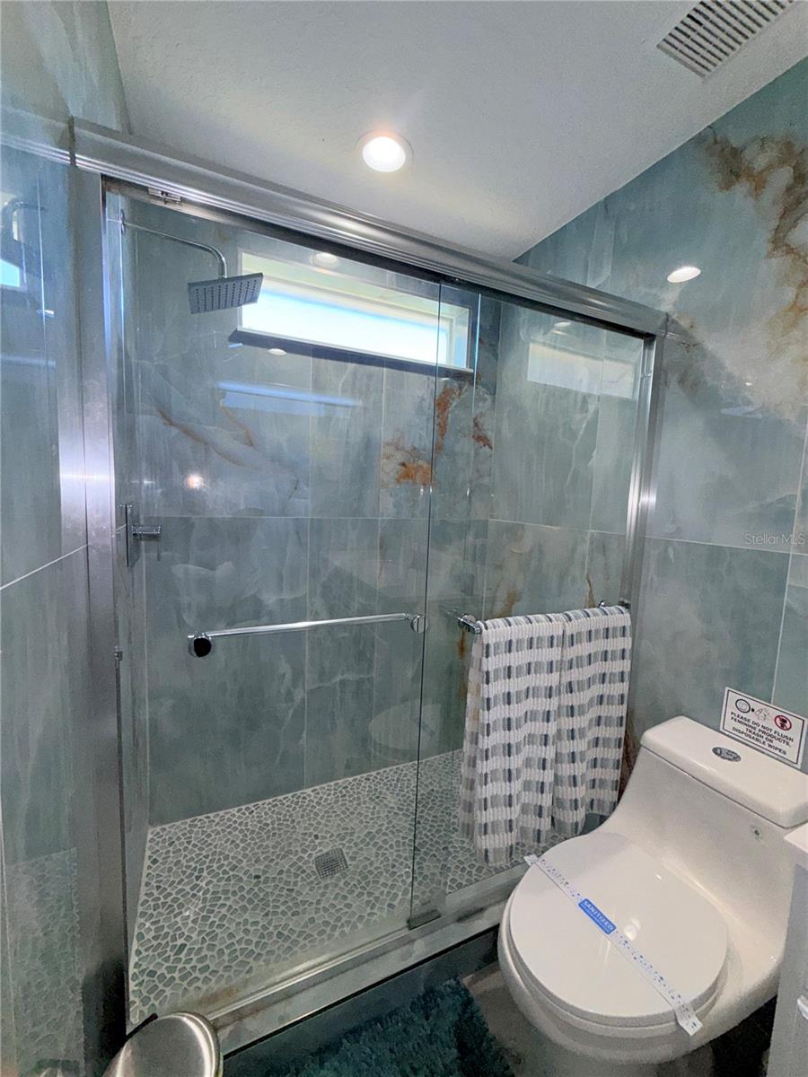 EMERALD ISL RSRT PH5A - Residential